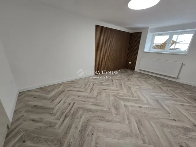 Eladó lakás Pécs 56 nm