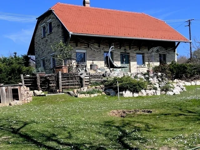 Eladó ház Pécs 90 nm