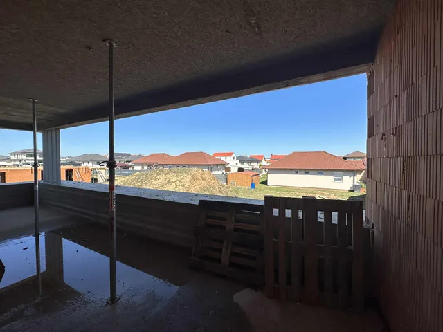 Eladó lakás Kozármisleny 102 nm