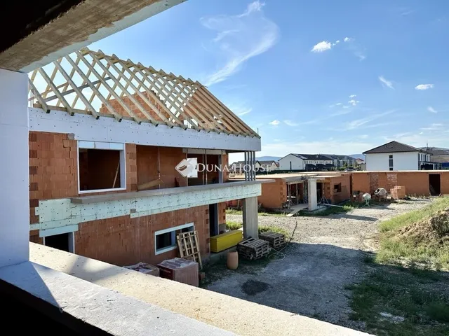 Eladó lakás Kozármisleny 96 nm