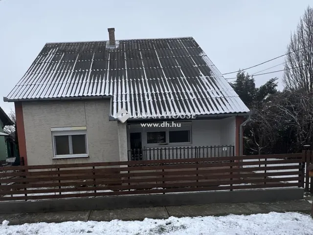 Eladó ház Dombóvár 125 nm