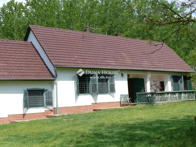 Eladó ház Pusztahencse 120 nm