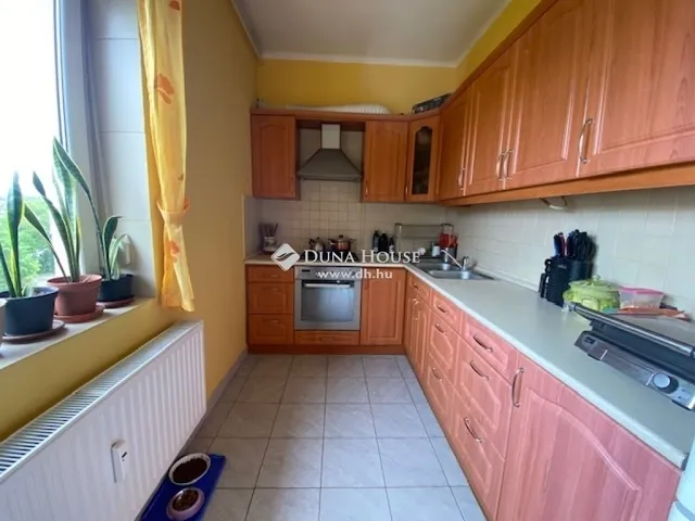 Eladó lakás Pécs 57 nm