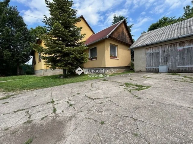 Eladó ház Görcsöny 130 nm