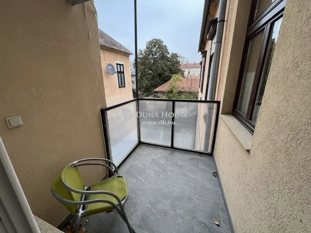 Eladó lakás Pécs, Belváros 104 nm