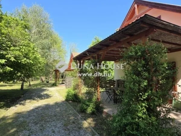 Eladó ház Vízvár 210 nm