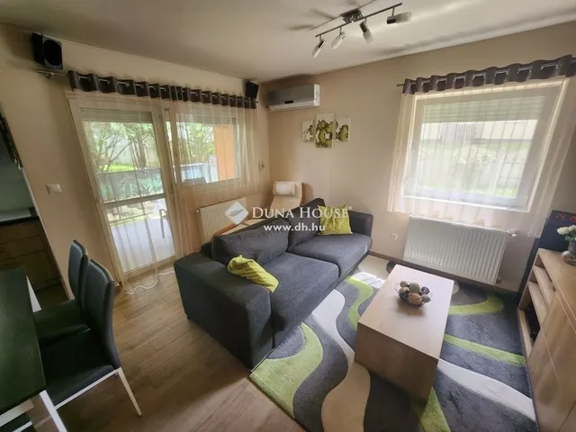 Eladó lakás Kozármisleny 57 nm