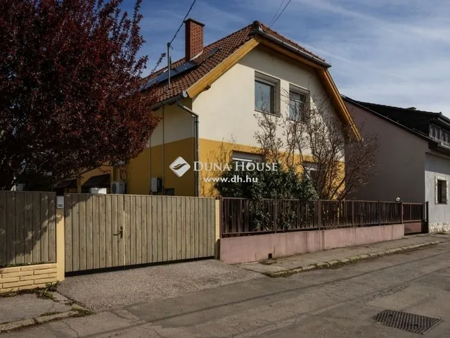 Eladó ház Pécs 174 nm