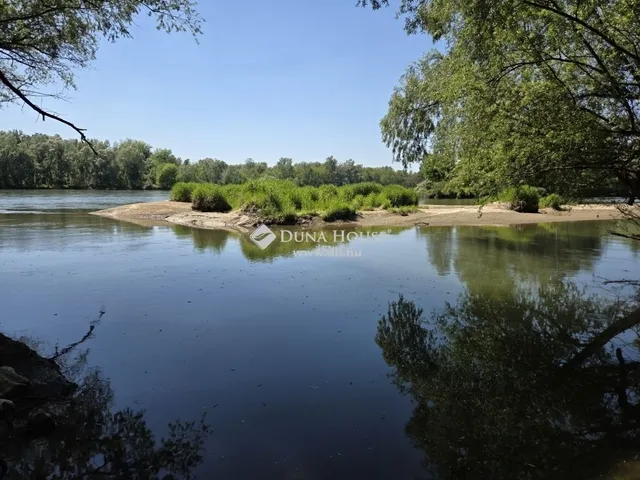 Eladó üdülő és hétvégi ház Vízvár 210 nm
