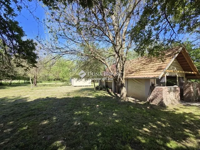 Eladó üdülő és hétvégi ház Vízvár 210 nm