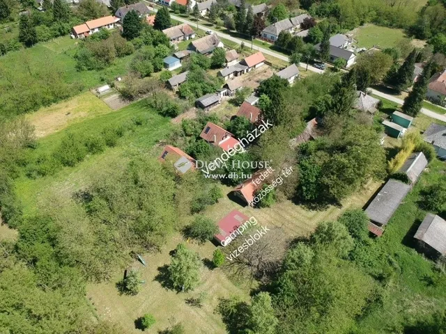Eladó nyaraló Vízvár 210 nm