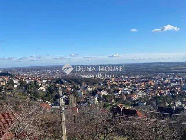 Eladó ház Pécs, Mecsekoldal 50 nm