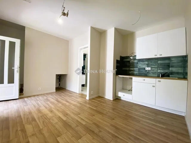 Eladó lakás Pécs 29 nm