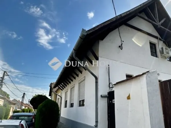 Eladó ház Szigetvár 280 nm