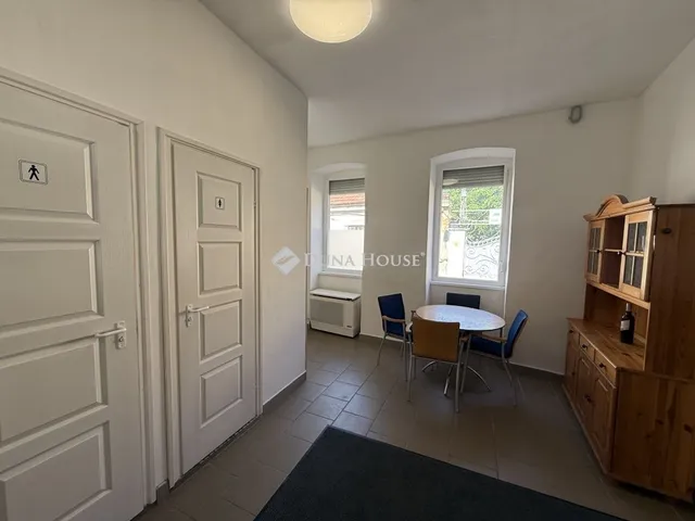 Eladó lakás Pécs 80 nm