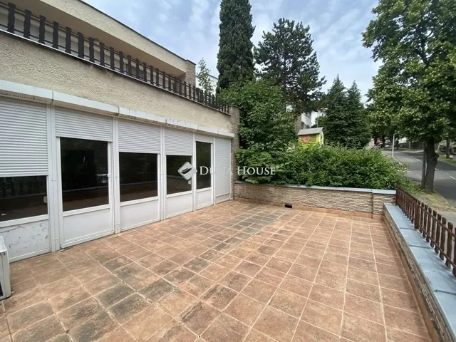 Eladó lakás Pécs, Mecsekoldal 75 nm