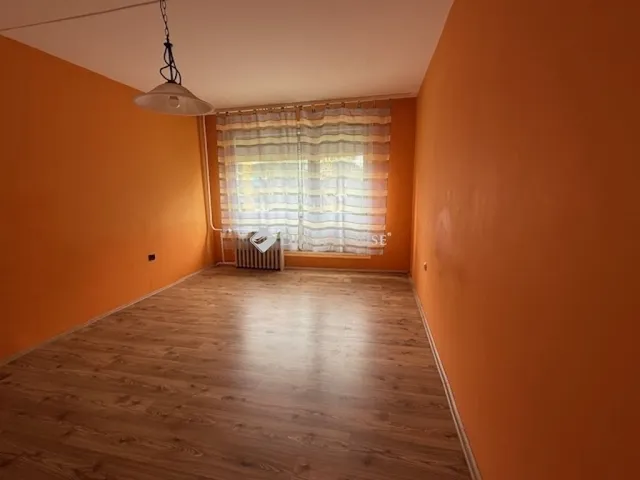 Eladó lakás Pécs, Kertváros 40 nm