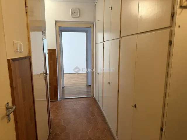 Eladó lakás Pécs 62 nm