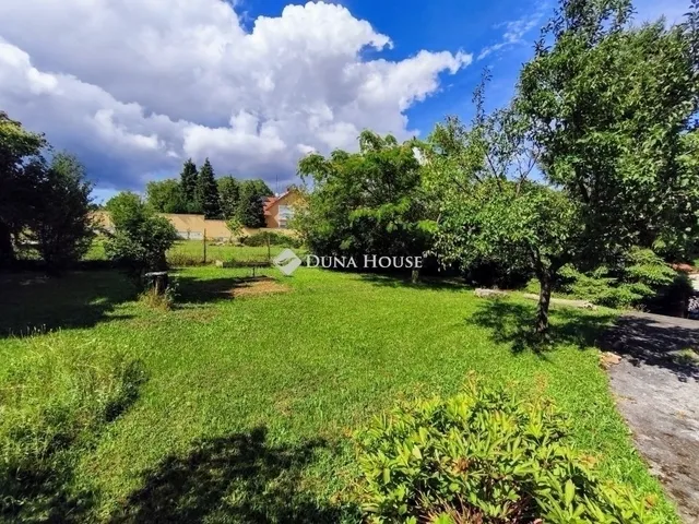 Eladó ház Pécs 240 nm