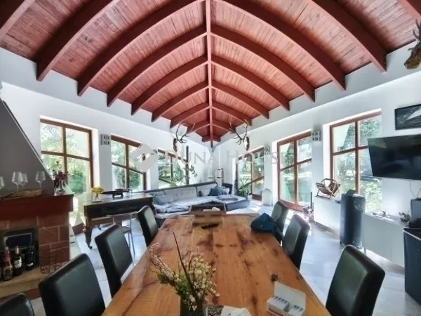 Eladó ház Pécs 240 nm