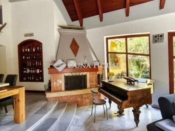 Eladó ház Pécs 240 nm