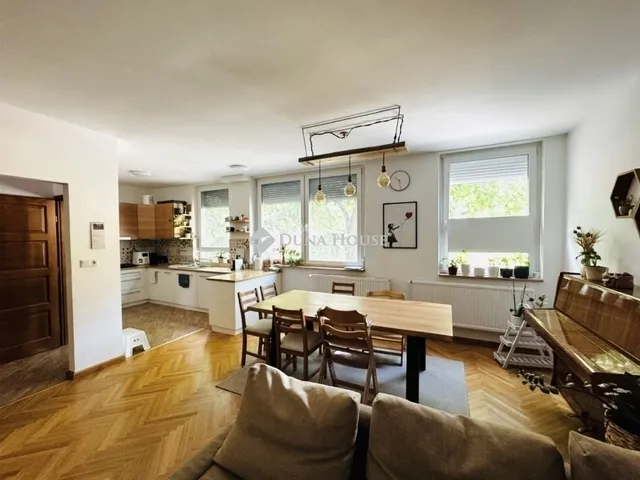 Eladó lakás Pécs, Mecsekoldal 91 nm