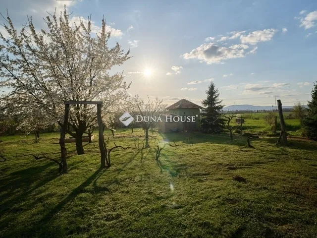Eladó ház Nagykozár 160 nm