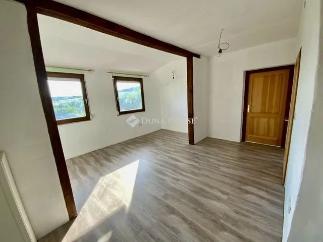 Eladó ház Mecseknádasd 132 nm