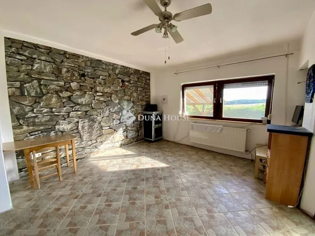 Eladó ház Mecseknádasd 132 nm