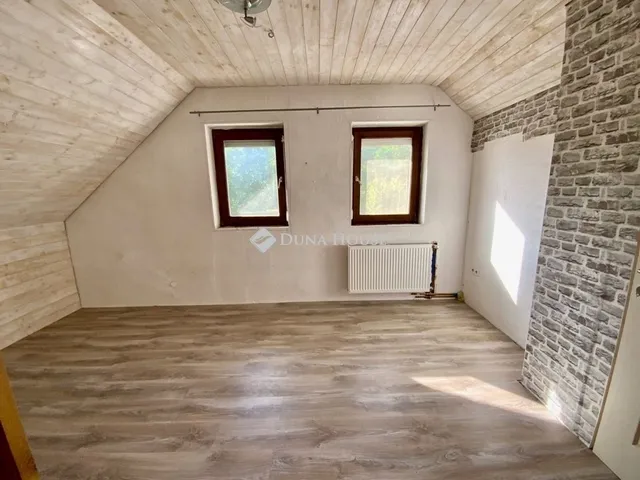 Eladó ház Mecseknádasd 132 nm