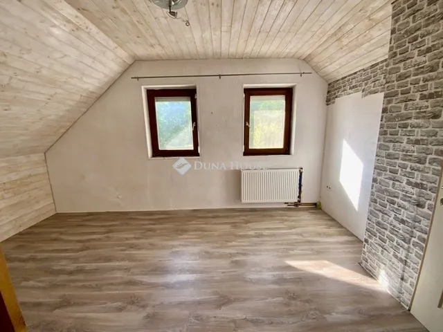 Eladó ház Mecseknádasd 132 nm