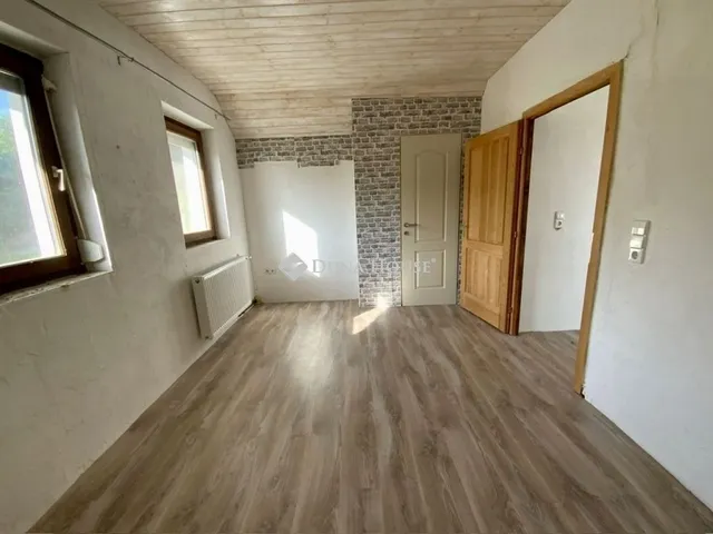 Eladó ház Mecseknádasd 132 nm