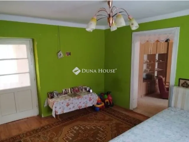 Eladó ház Kökény 98 nm
