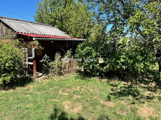 Eladó telek Pécs 887 nm