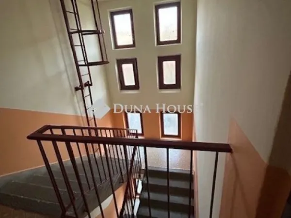 Eladó lakás Pécs 59 nm