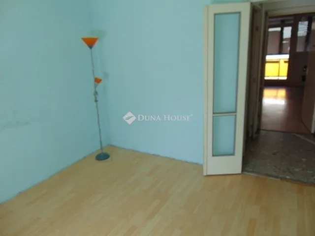 Eladó lakás Pécs 49 nm