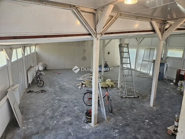 Eladó ház Pogány 285 nm