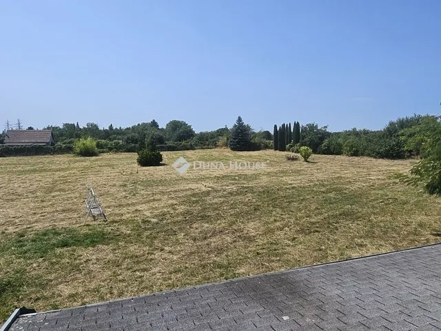 Eladó ház Pogány 285 nm