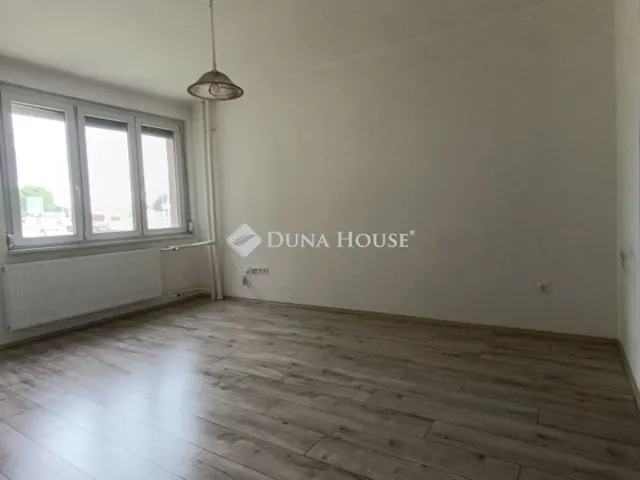Eladó lakás Pécs 57 nm