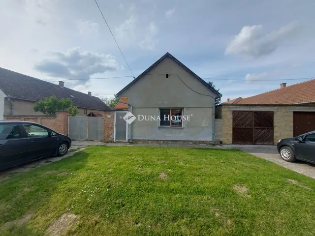 Eladó ház Bóly 110 nm
