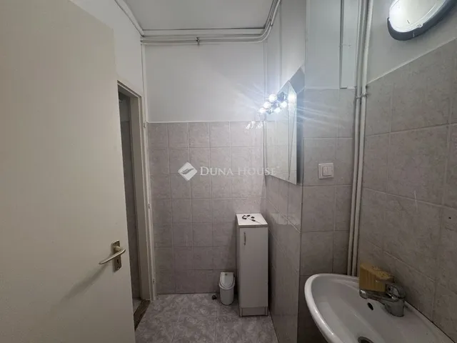 Eladó lakás Pécs 40 nm