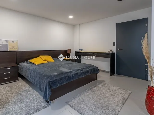 Eladó ház Biatorbágy 440 nm