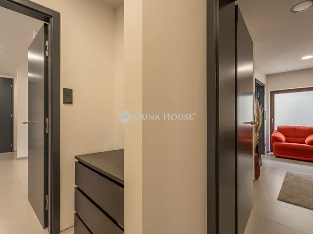 Eladó ház Biatorbágy 440 nm