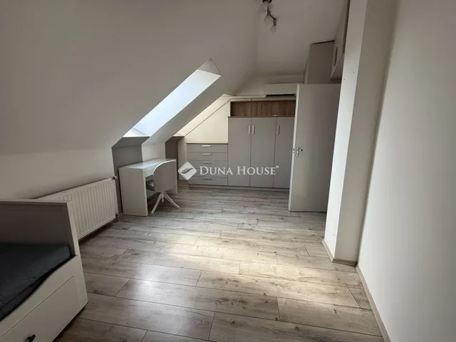 Kiadó lakás Pécs 54 nm