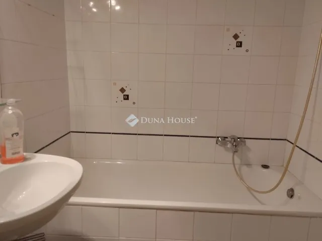 Eladó lakás Pécs 60 nm