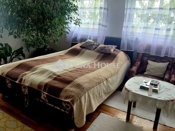 Eladó ház Pécs 45 nm