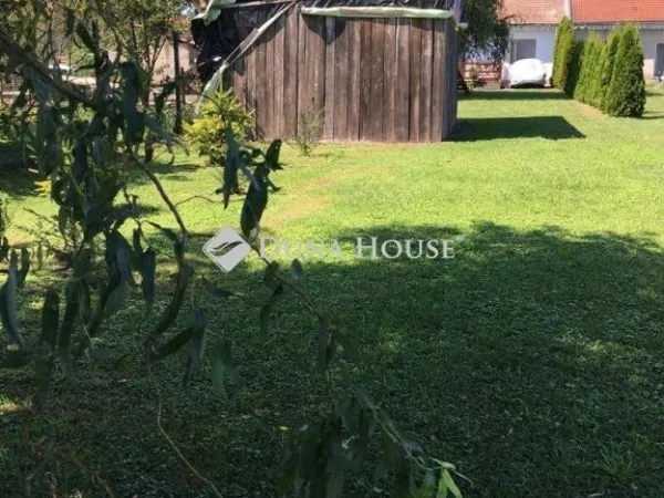 Eladó üdülő és hétvégi ház Balatonfenyves 92 nm