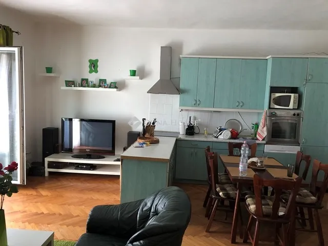 Eladó üdülő és hétvégi ház Balatonfenyves 92 nm