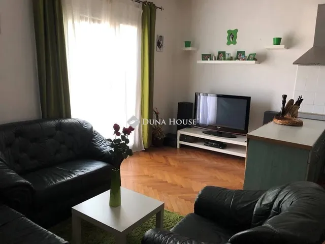 Eladó üdülő és hétvégi ház Balatonfenyves 92 nm