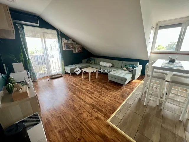 Eladó lakás Pécs 67 nm
